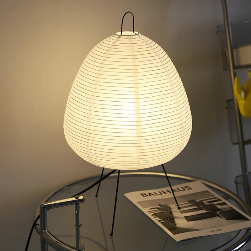 Lampe de Table Zen - TranquilGlow Artisanale en Papier de Riz