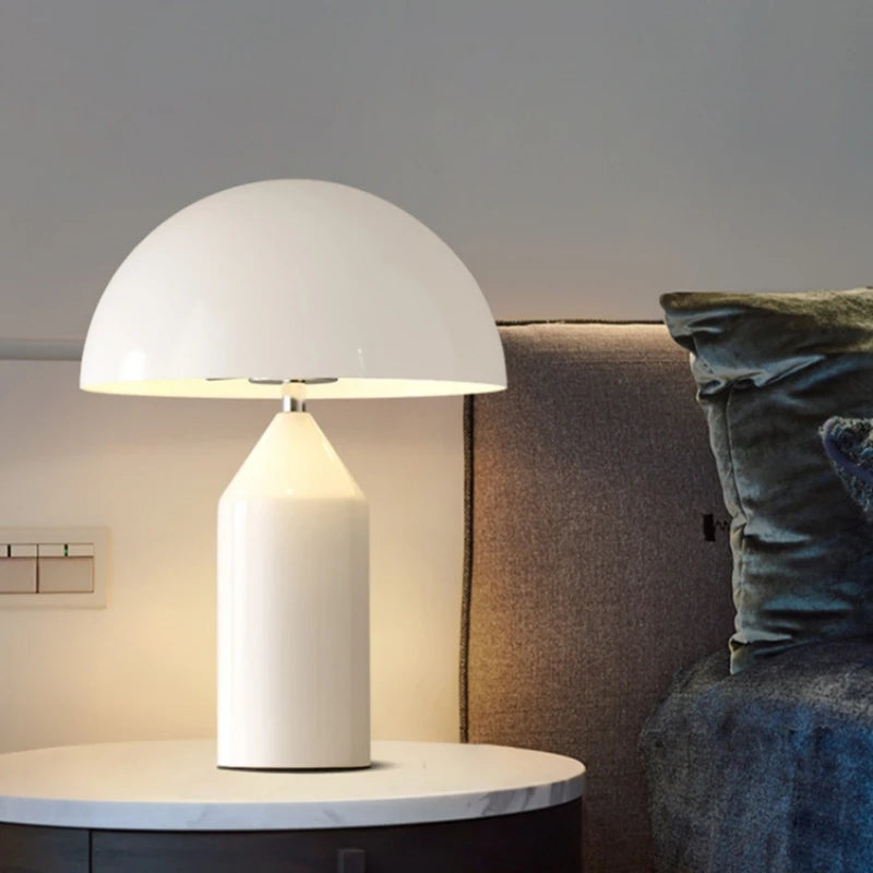 Lampe LED Champignon GlowMush - Élégance Scandinave 3