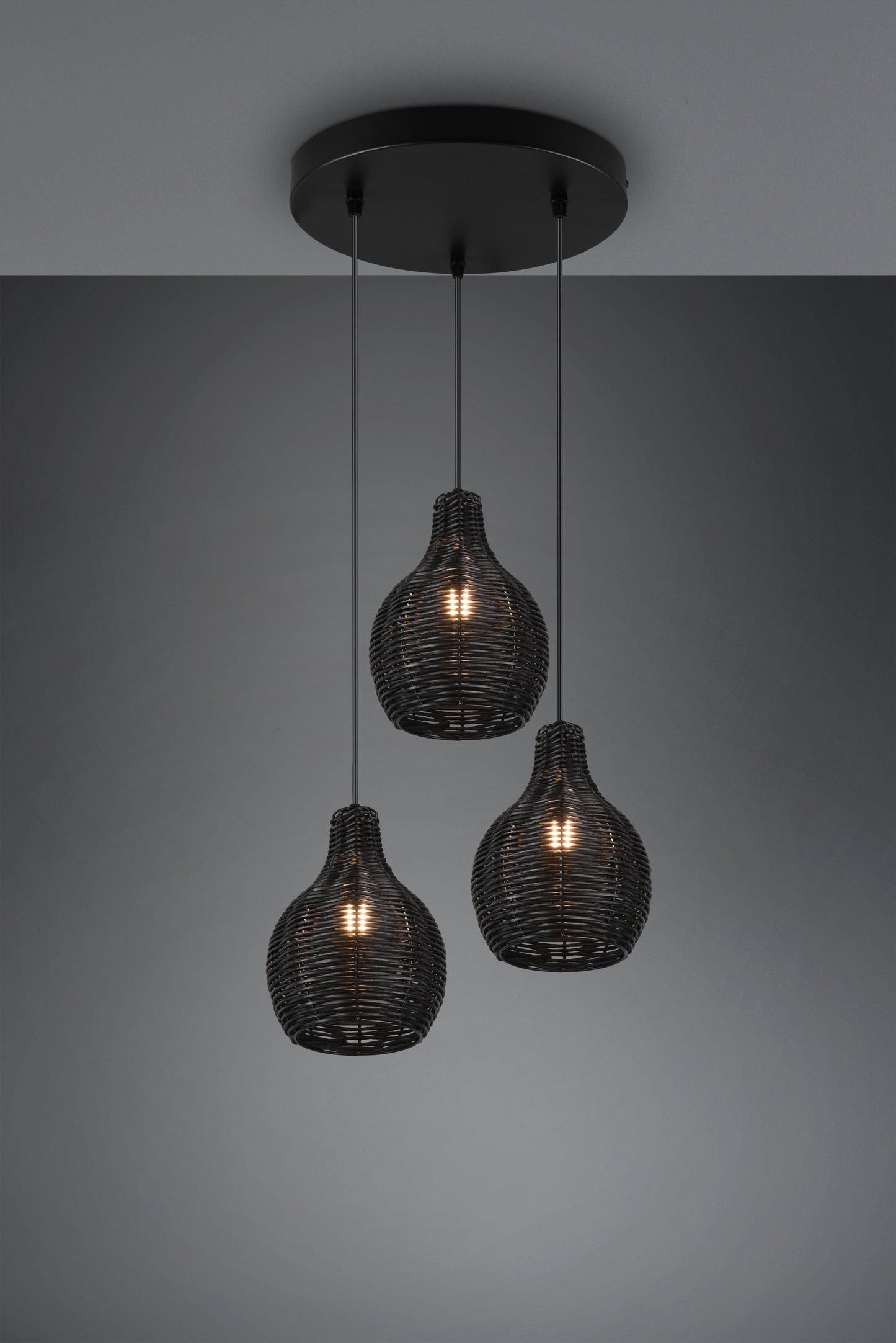 Luminaire de 3 suspensions en rotin