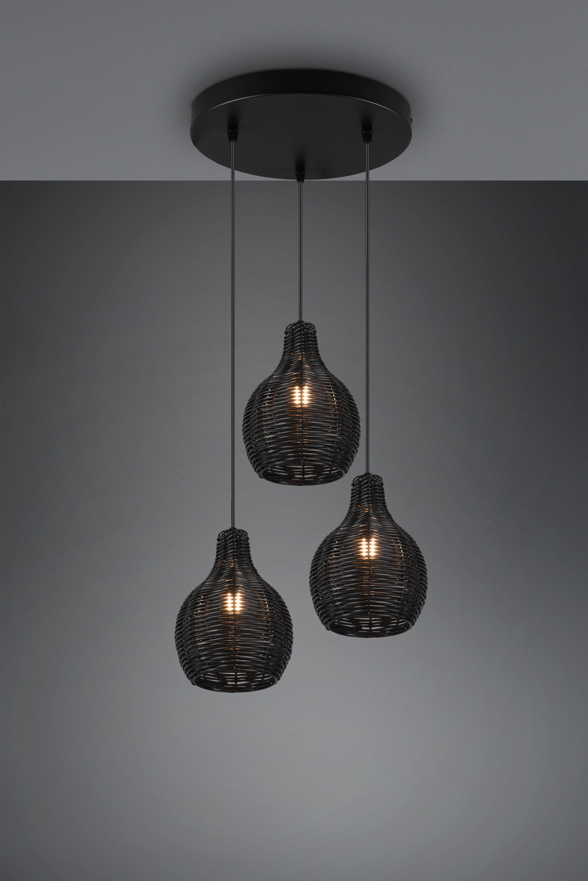 Luminaire de 3 suspensions en rotin