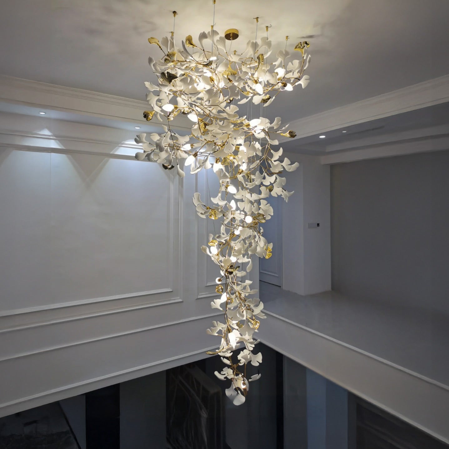 Lustre Cascade Porcelaine Brise Ginkgo