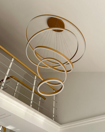Lustre LED Annulaire - Élégance en Cascade