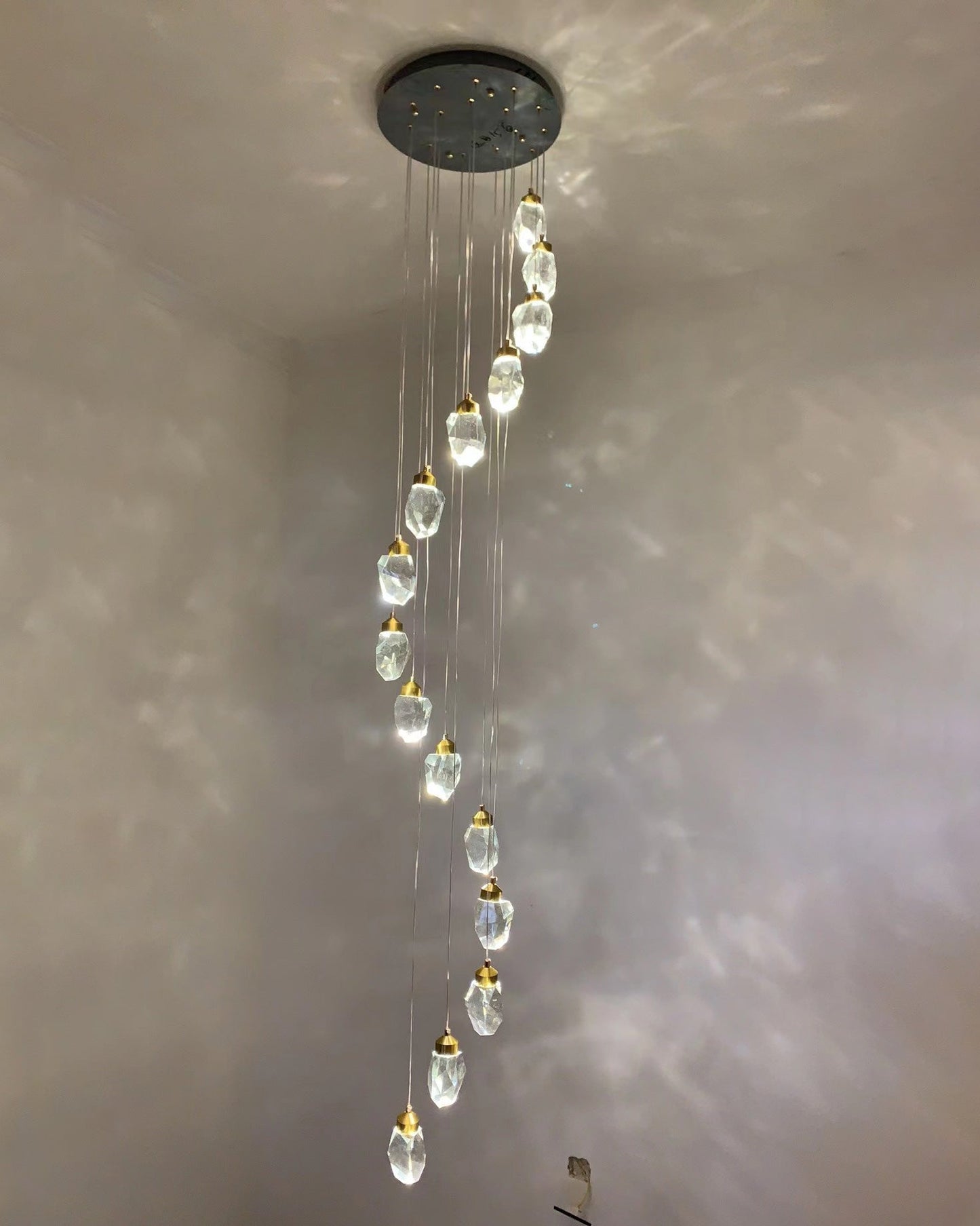 Lustre Pluie de Cristal - Élégance Naturelle