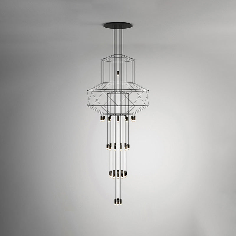 Lustre Sculptural en Fil Métallique