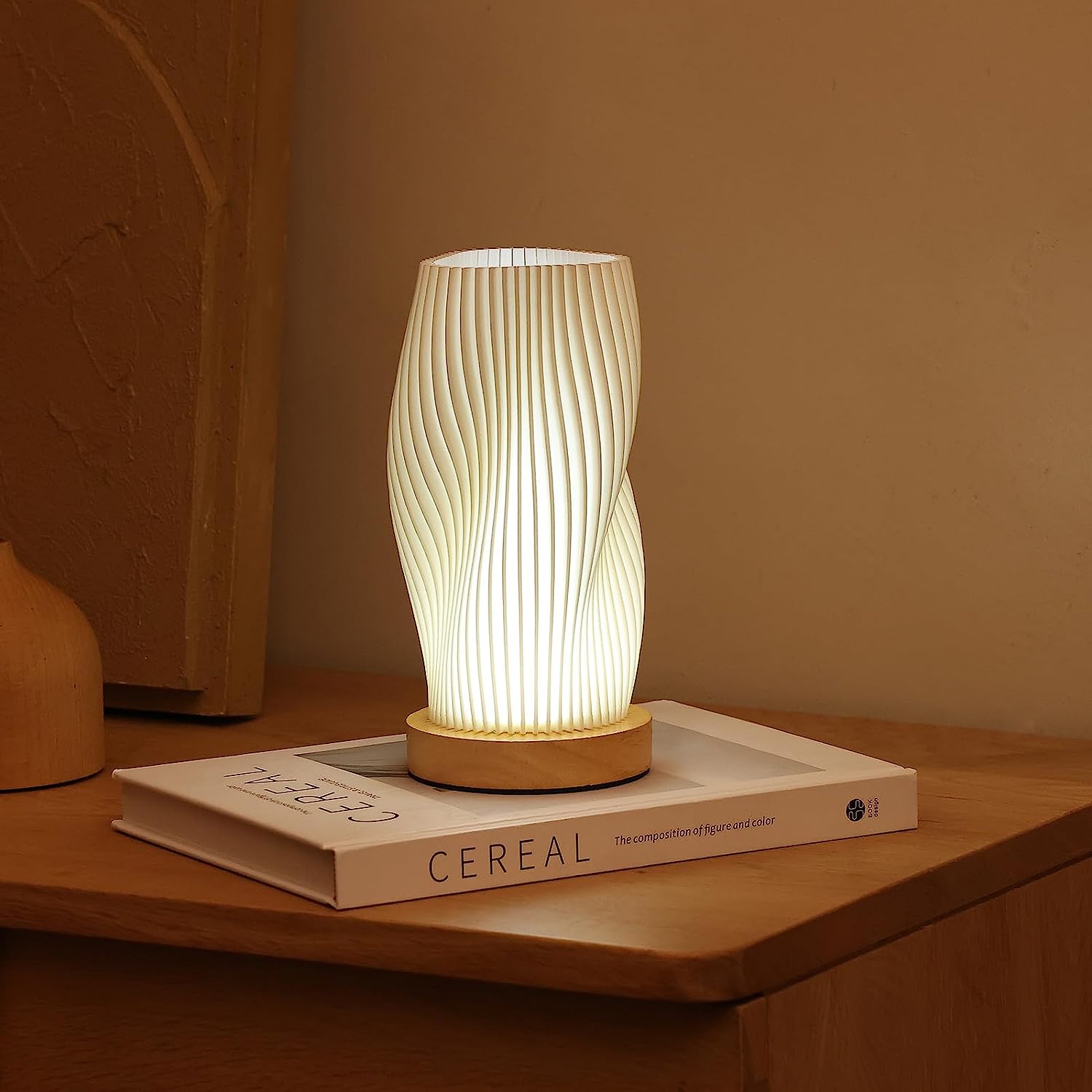 Lampe Sereine Wavecrest - Luminaire Décoratif Moderne pour Salon-4