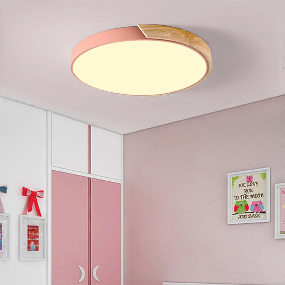 Plafonnier LED Coloré - Éclat Moderne