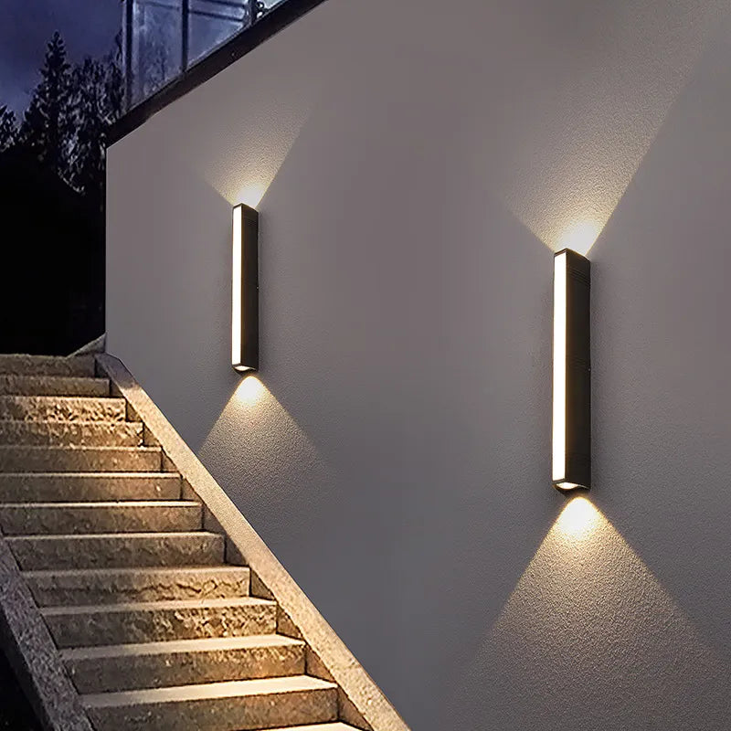Applique Murale Extérieure LED Moderne - Élégance Aluminium IP65 1