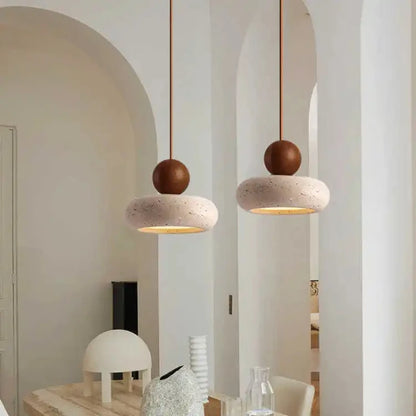 Suspension Beige