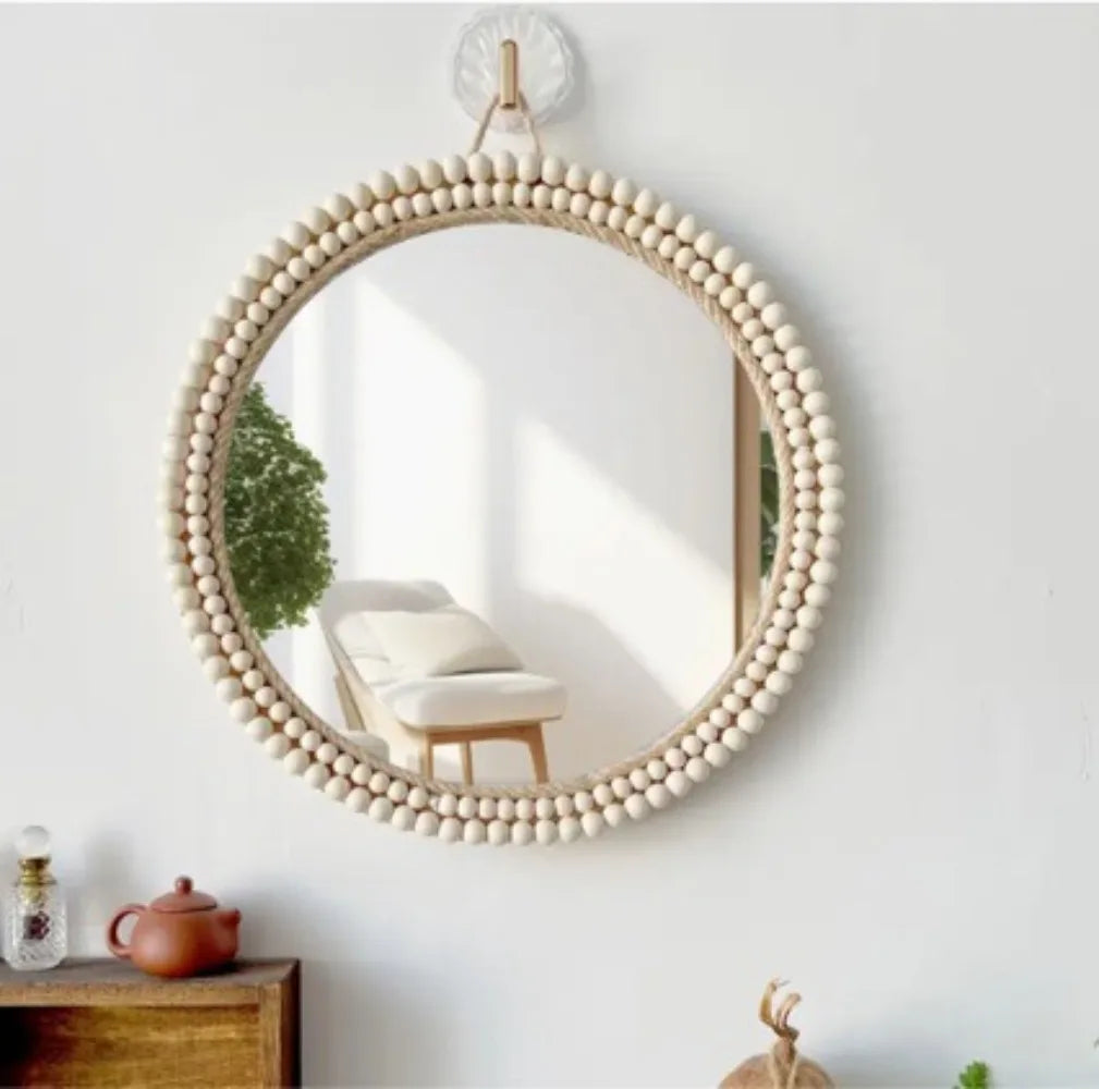Miroir Rond Nordique Perles en Bois Blanc