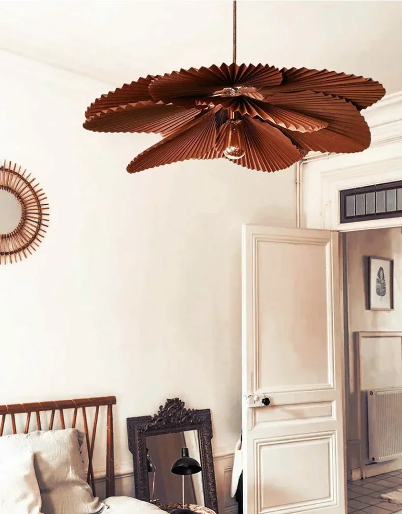 Suspension Feuilles