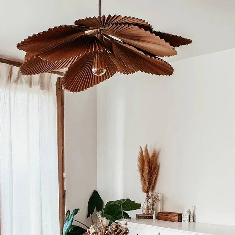 Suspension Feuilles