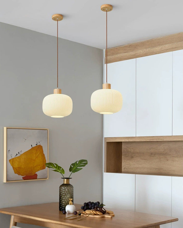 Suspension Lanterne en Verre Laiteux Côtélé