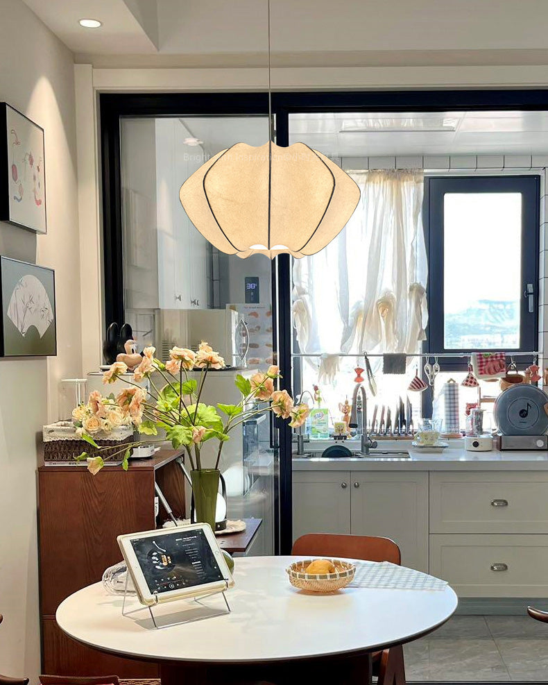 Suspension en Soie – Design Japandi