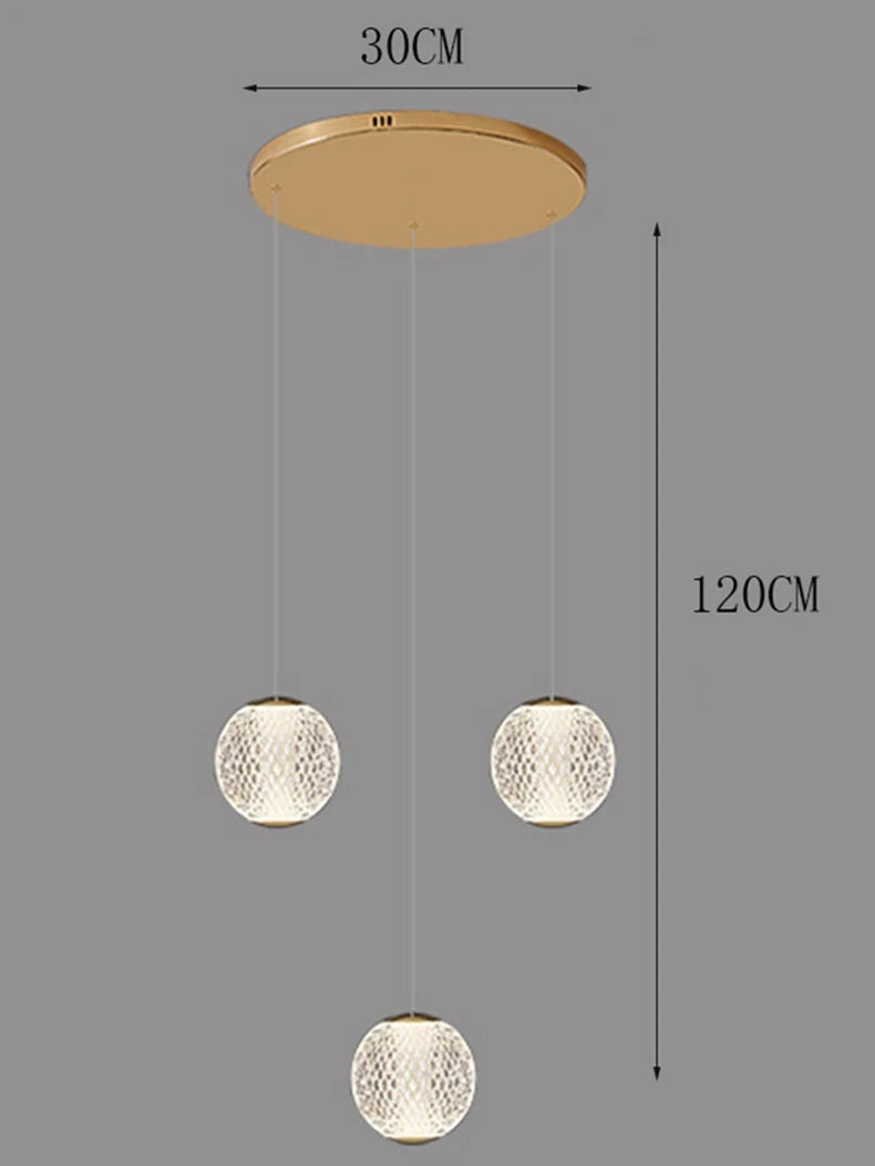 Suspensions design pour escalier de globes en verre