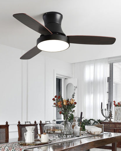Ventilateur Luno – Plafonnier noir à profil bas avec pales en bois