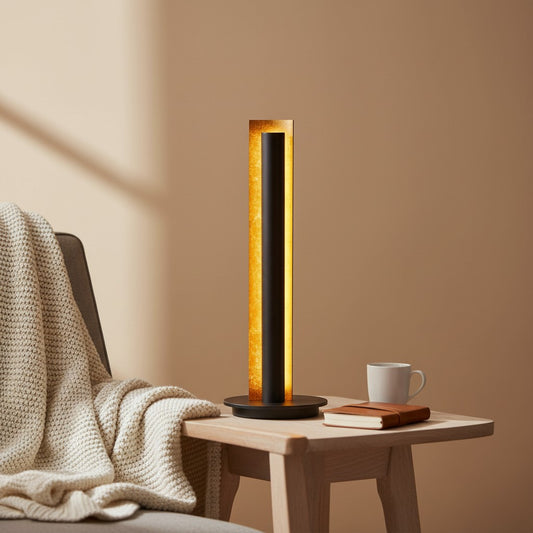 Lampe A Poser en Métal Noir - Lumière Dorée