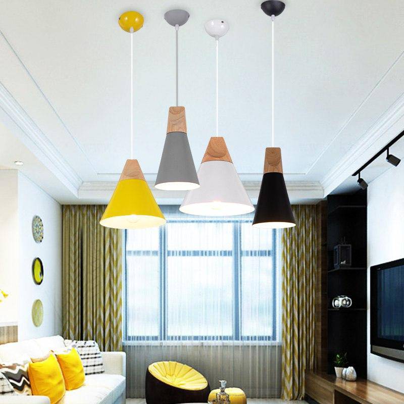Suspension Lumineuse Bois Élégante - Cône Moderne-3