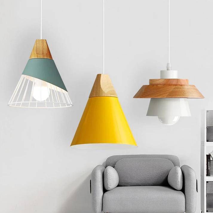 Suspension Nordic en Métal Coloré et Bois - Élégance Graphique-3